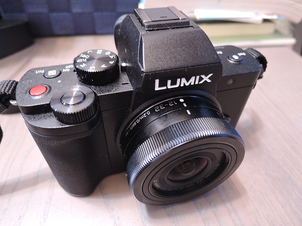 The Best Cameras for Travel Blogging & Vlogging in 2024 7 Panasonic LUMIX G100