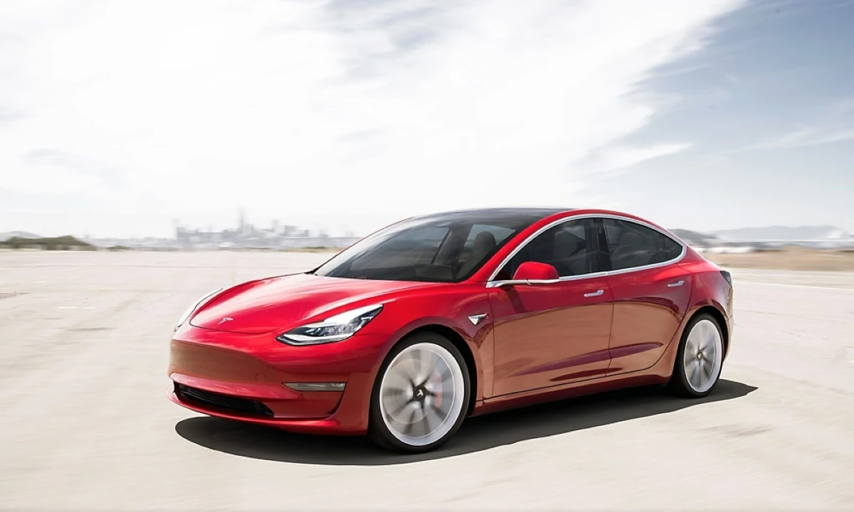 BYD SEAL vs. Tesla Model 3 — The EV Showdown for Filipino Drivers 2 The Tesla Model 3. PHOTO BY TESLA